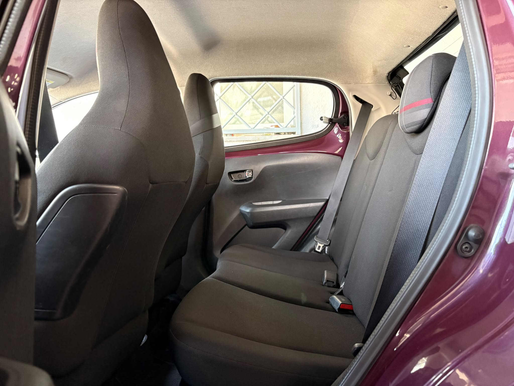 Peugeot 108 VTi 68 5 porte Allure - Immagine 8