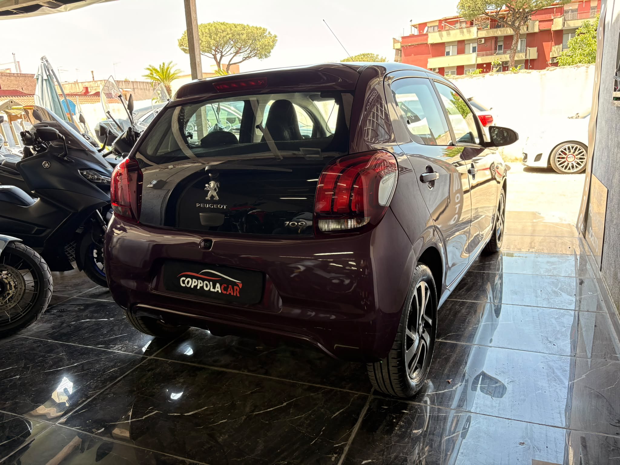 Peugeot 108 VTi 68 5 porte Allure - Immagine 9