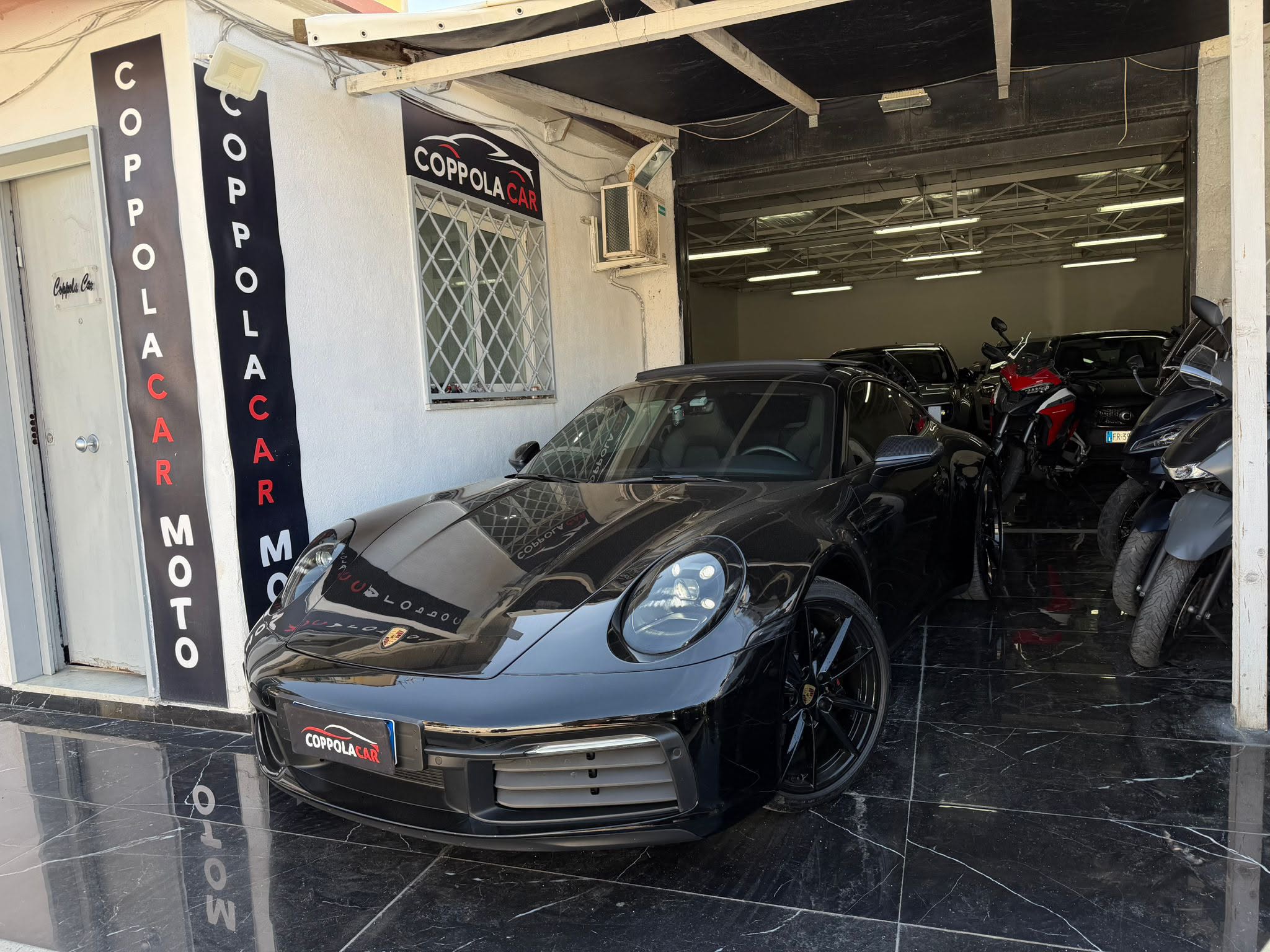 Porsche  911  911 Carrera - Immagine 2