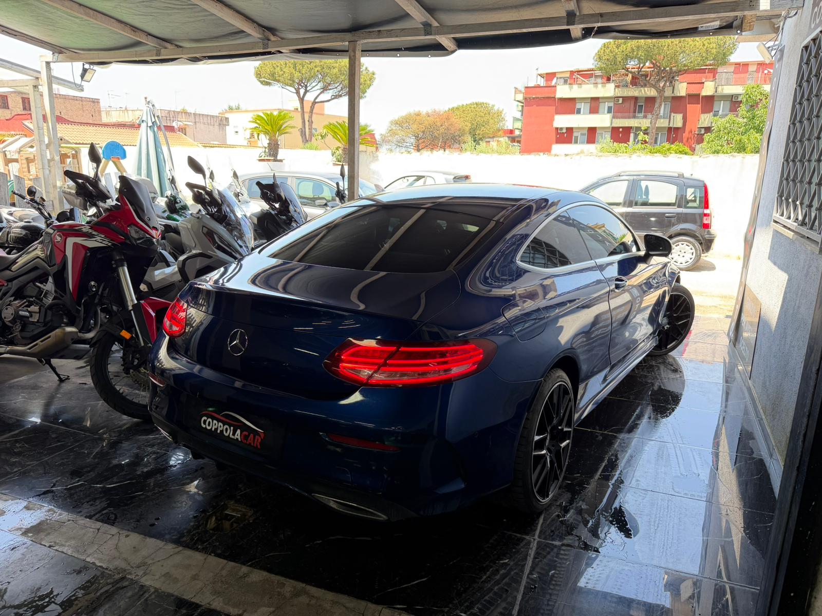 Mercedes-Benz Classe C 220D 4Matic Premium - Immagine 19