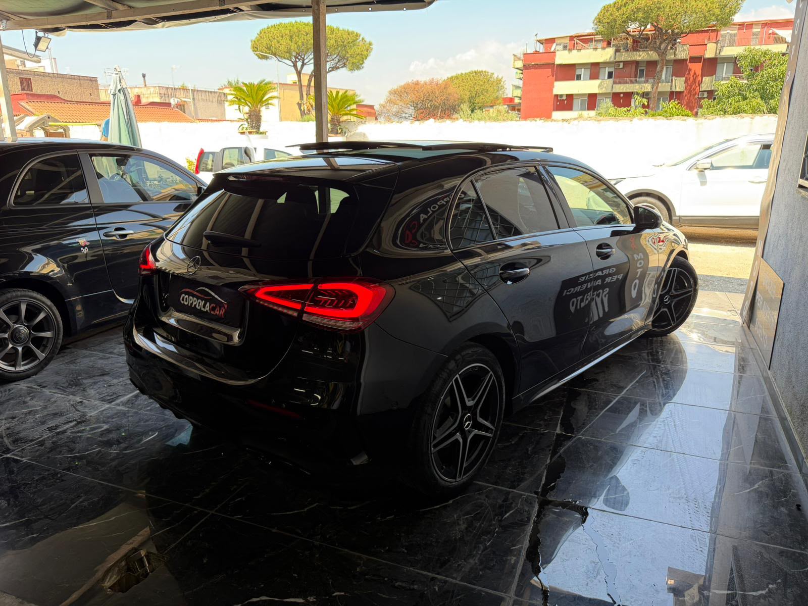 Mercedes-Benz Classe A  Premium AMG - Immagine 8