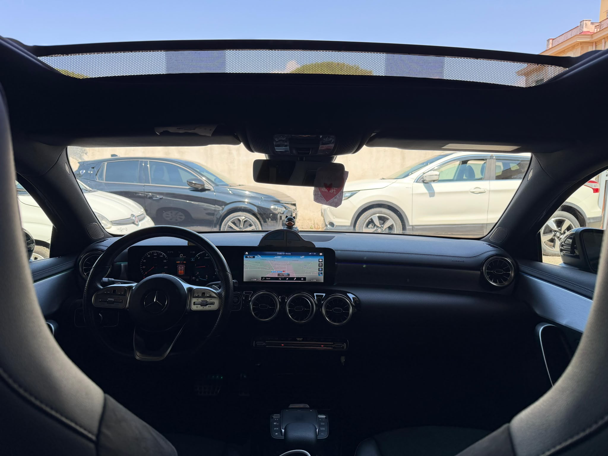 Mercedes-Benz Classe A  Premium AMG - Immagine 9