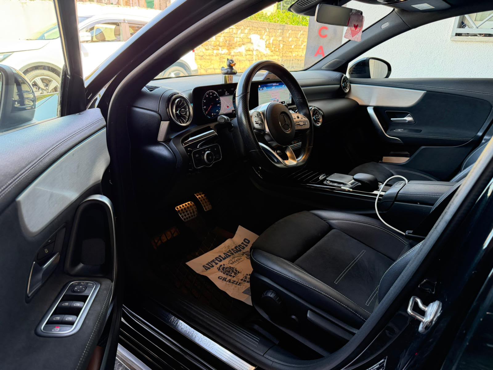 Mercedes-Benz Classe A  Premium AMG - Immagine 14