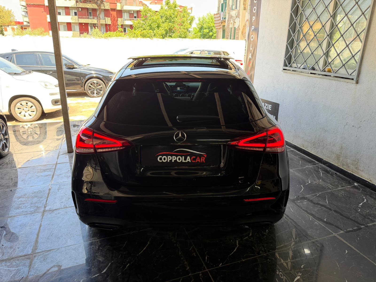 Mercedes-Benz Classe A  Premium AMG - Immagine 17