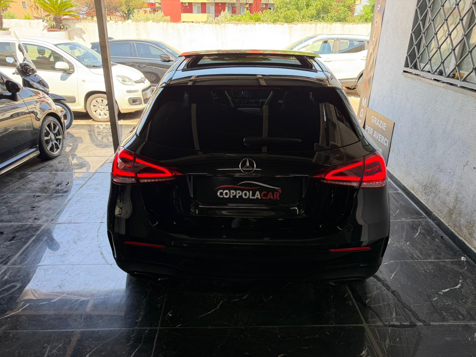Mercedes-Benz Classe A  Premium AMG - Immagine 18