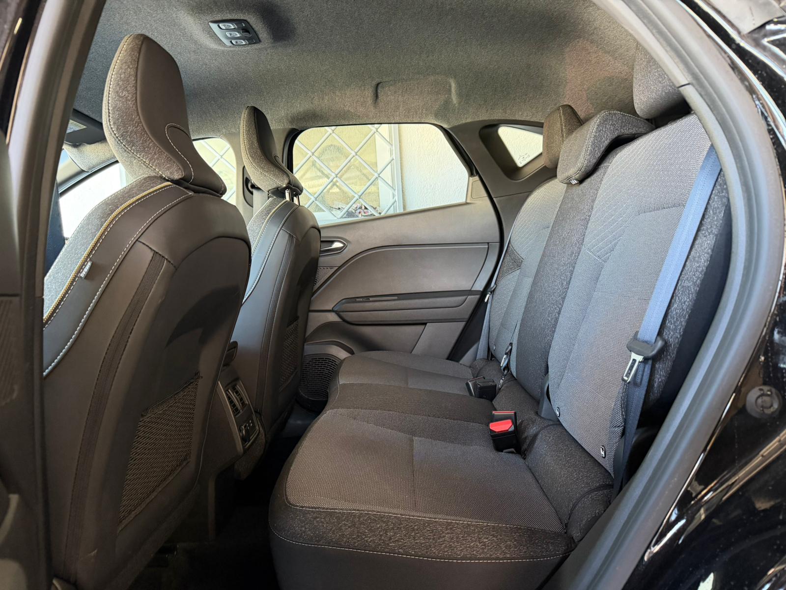 Renault  Captur TCe 90Cv Techno - Immagine 16