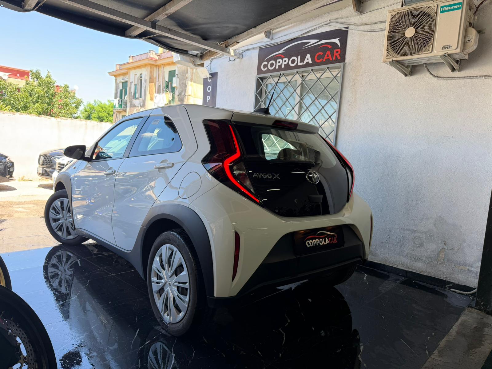 Toyota Aygo X  1.0 VVT-i 72 Cv % Porte Active - Immagine 7