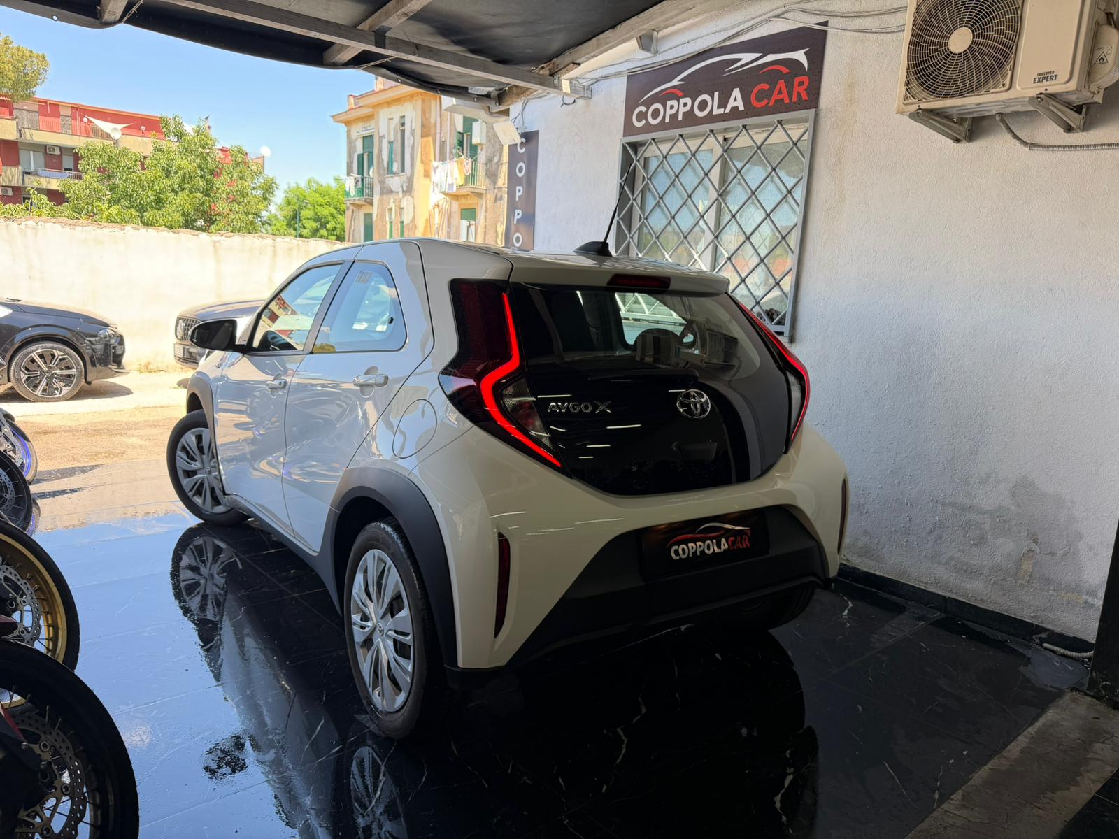 Toyota Aygo X  1.0 VVT-i 72 Cv % Porte Active - Immagine 8