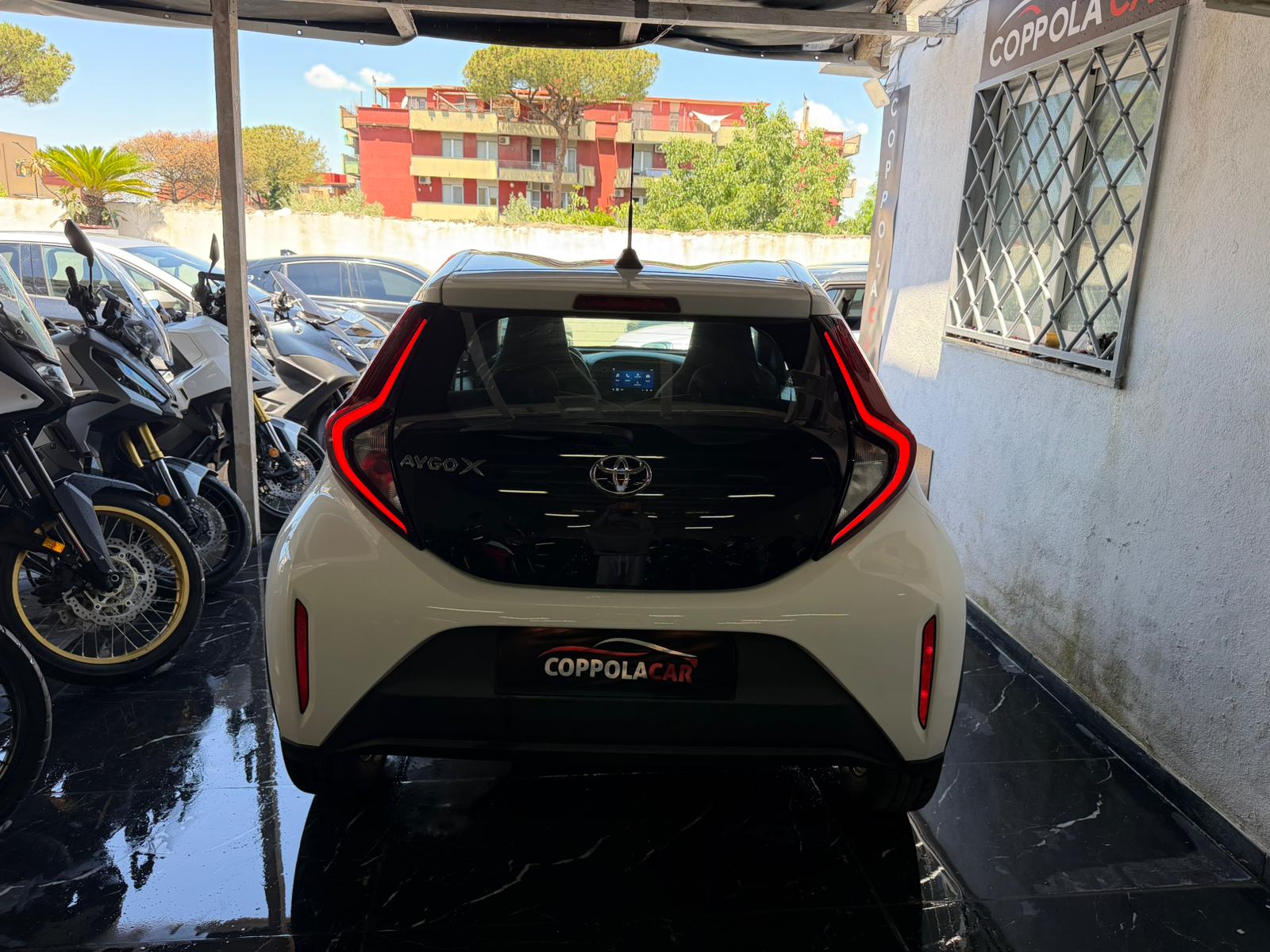 Toyota Aygo X  1.0 VVT-i 72 Cv % Porte Active - Immagine 10