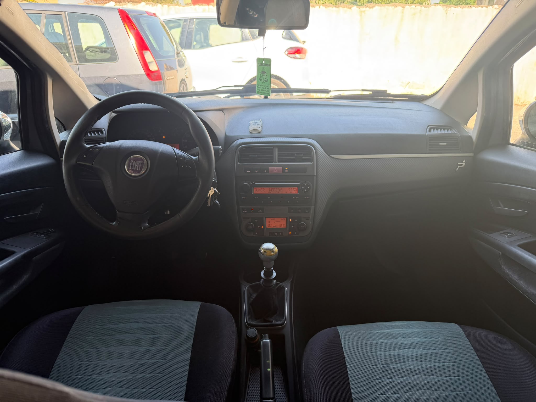 Fiat  Grande Punto 1.3 mjt - Immagine 5