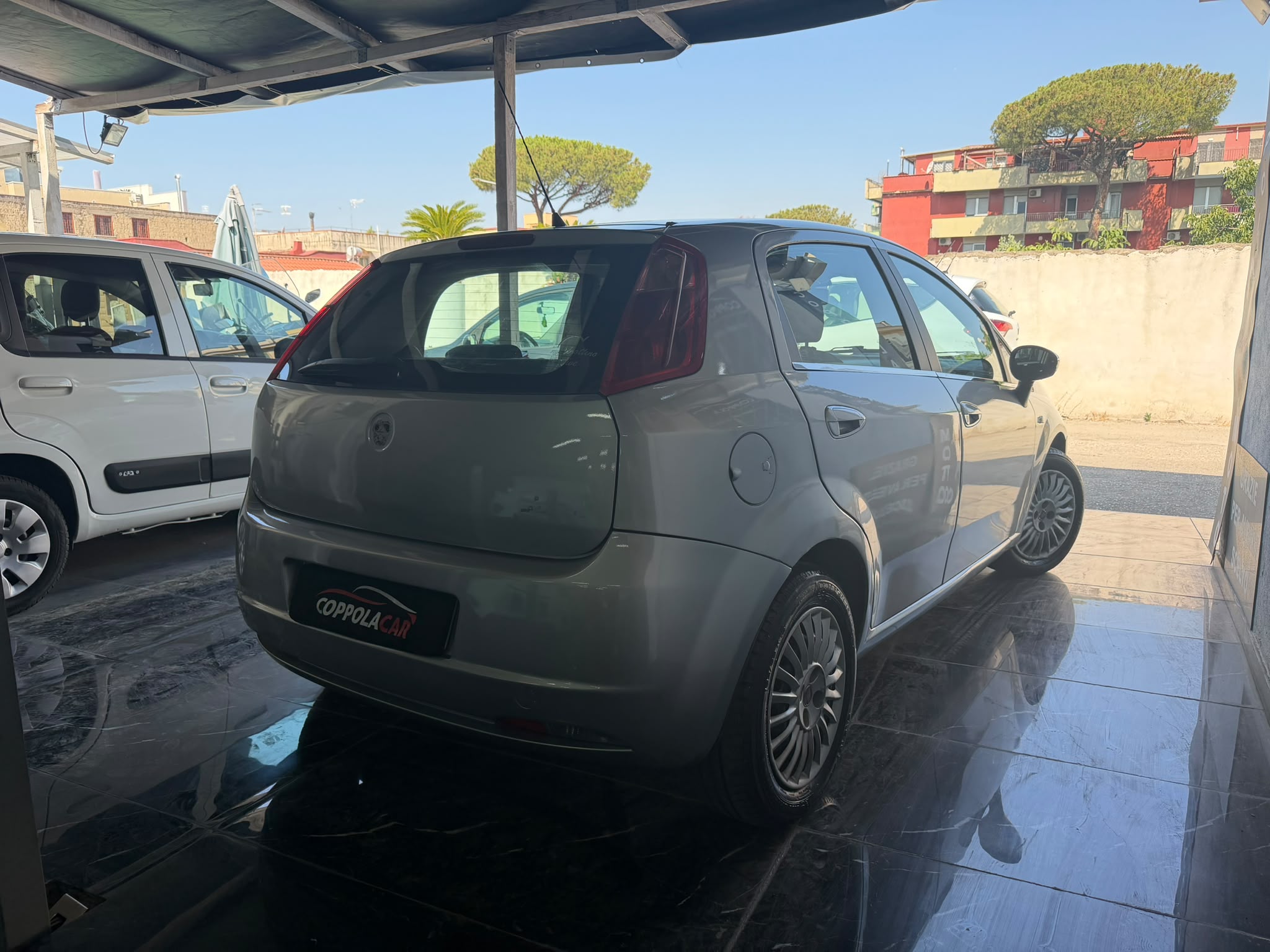 Fiat  Grande Punto 1.3 mjt - Immagine 8