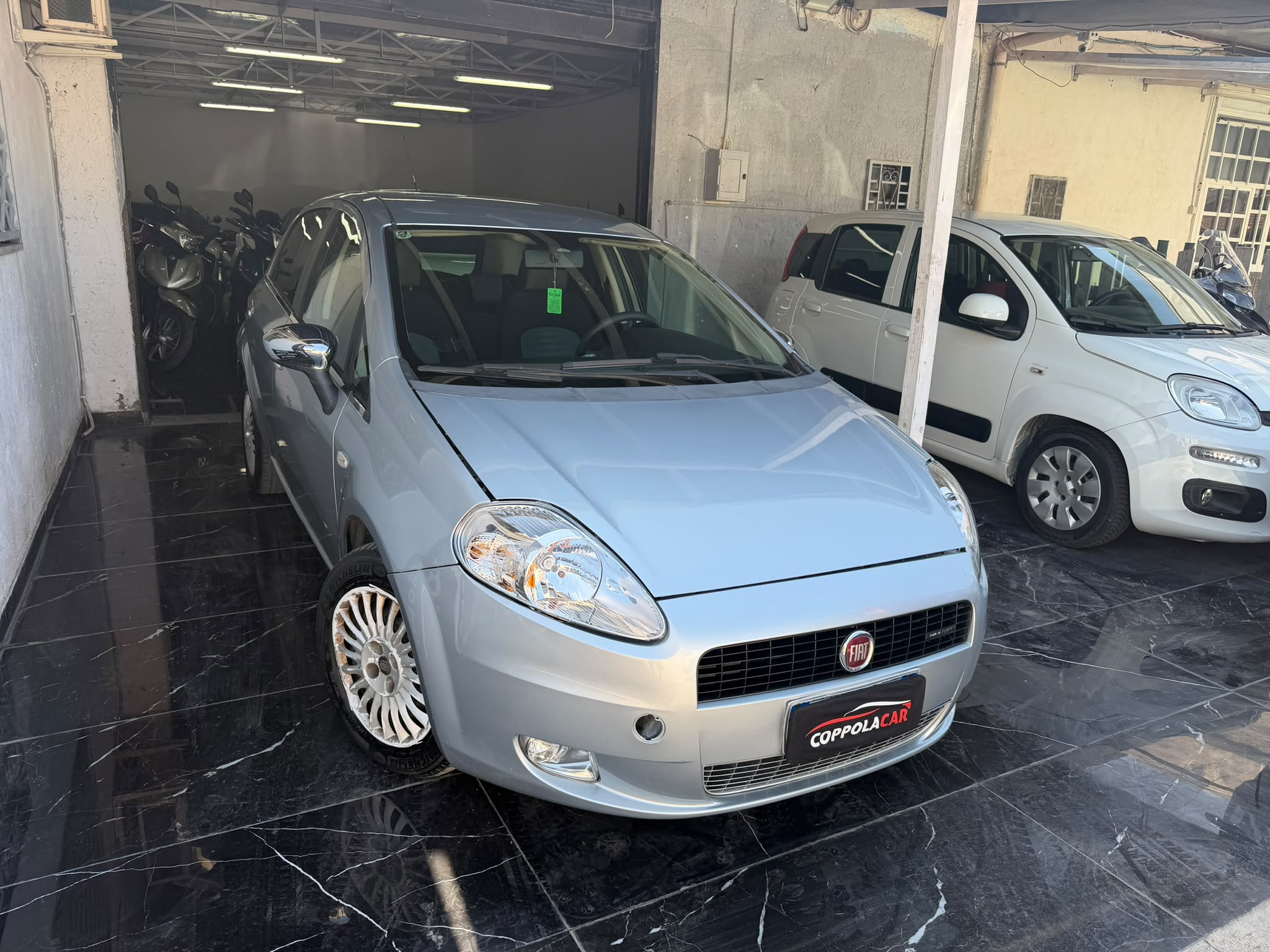 Fiat  Grande Punto 1.3 mjt - Immagine 12
