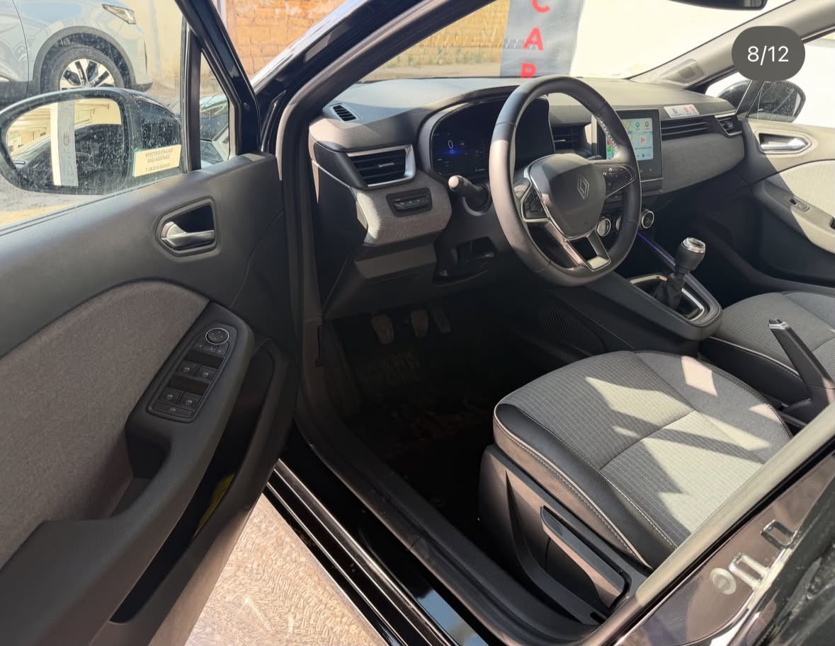 Renault clio TCe 90cv 5 porte techno - Immagine 6