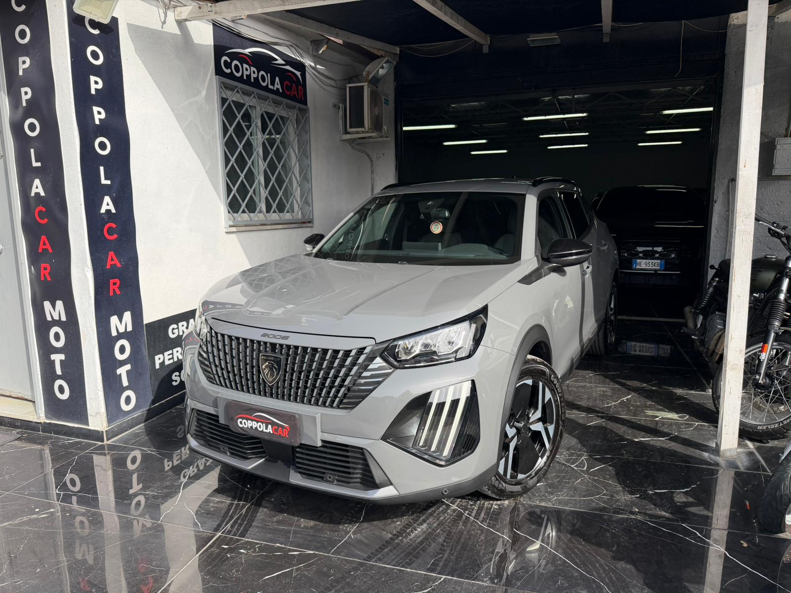 Peugeot  2008  BlueHDi 100 S&S EAT8 Allure - Immagine 10