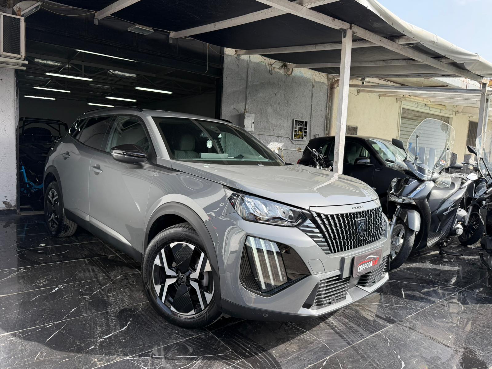 Peugeot  2008  BlueHDi 100 S&S EAT8 Allure - Immagine 13