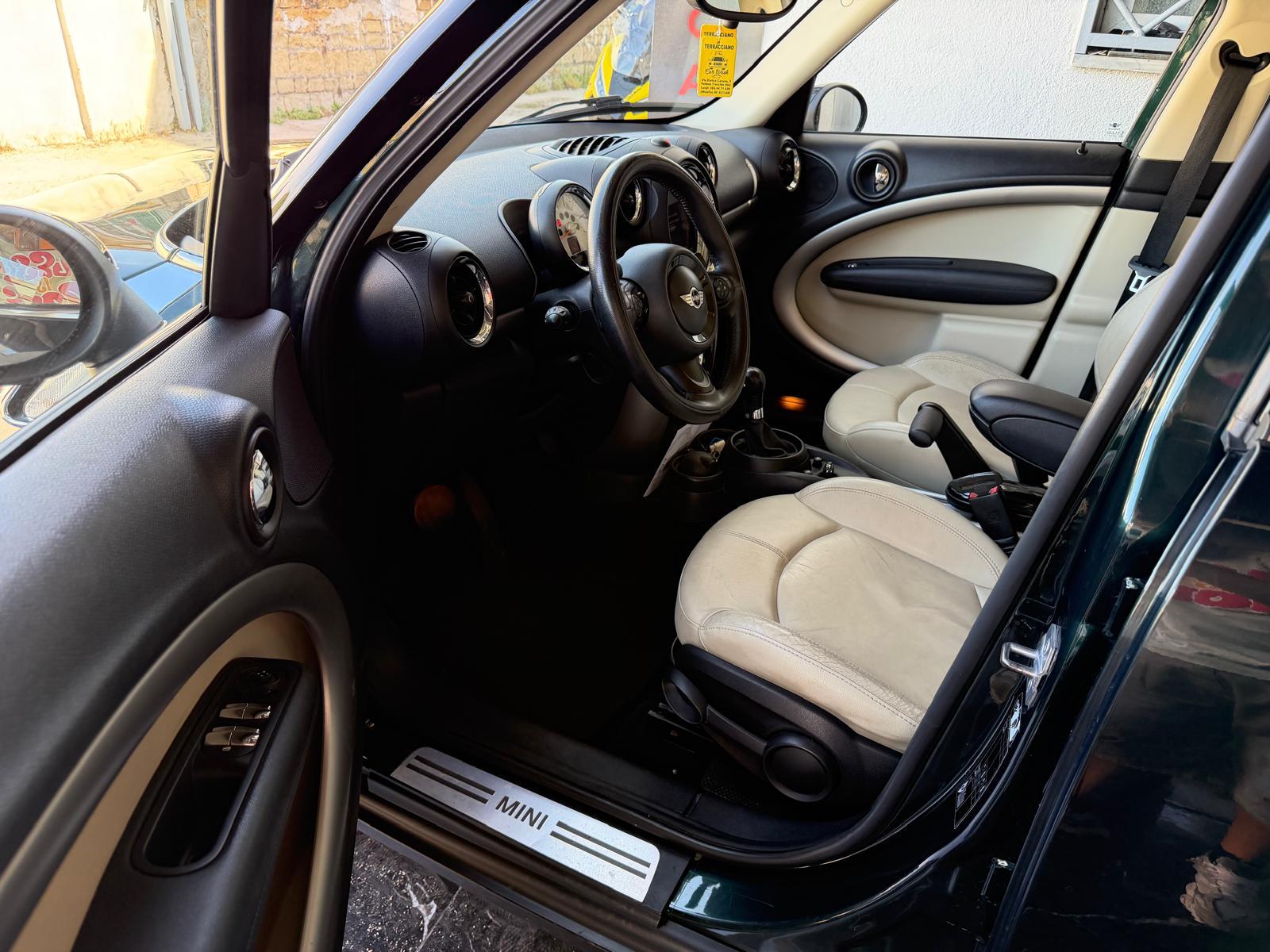 Mini  Cooper D Countryman - Immagine 8