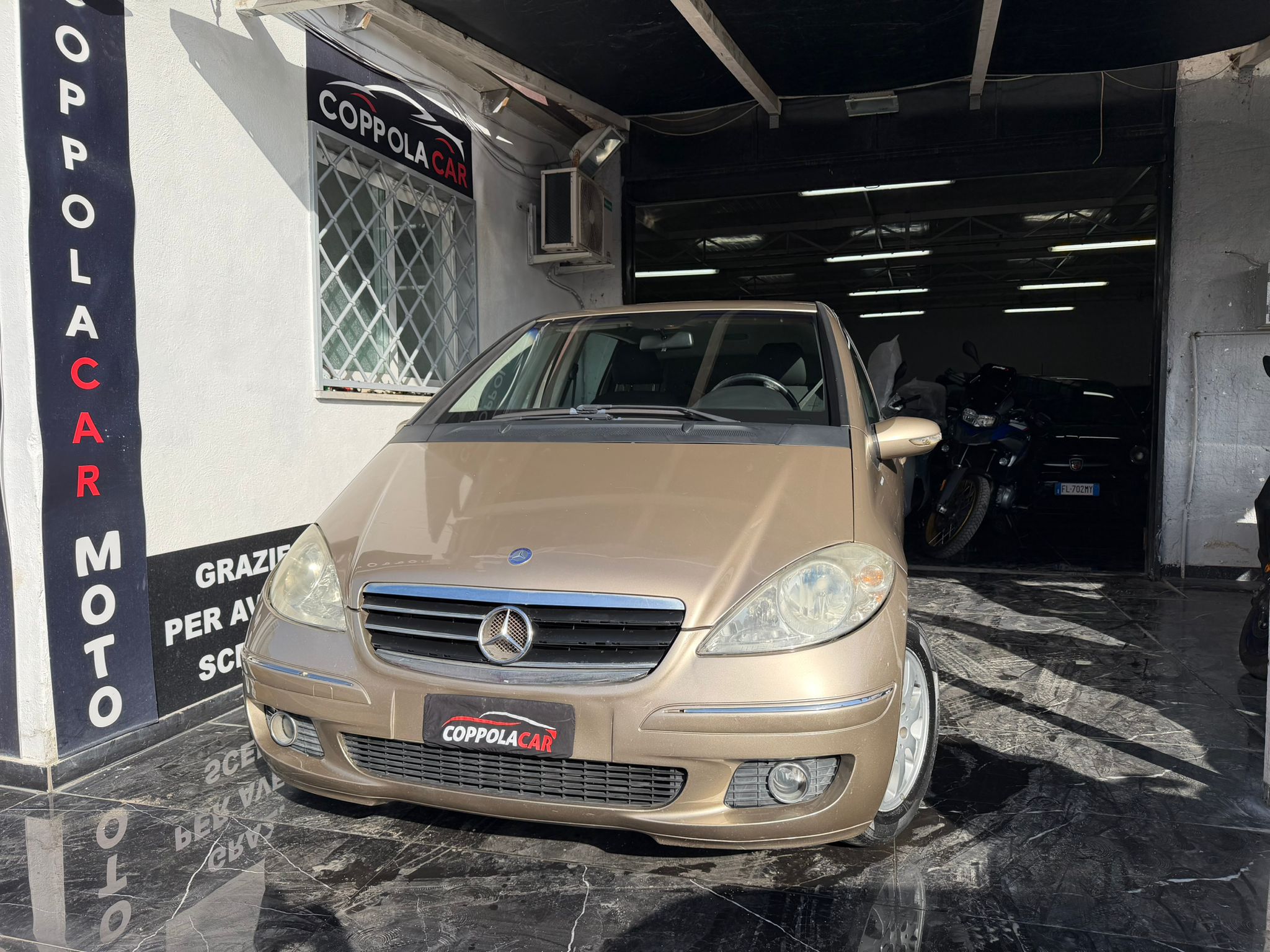 Mercedes-Benz A 180 Premium Plus - Immagine 10