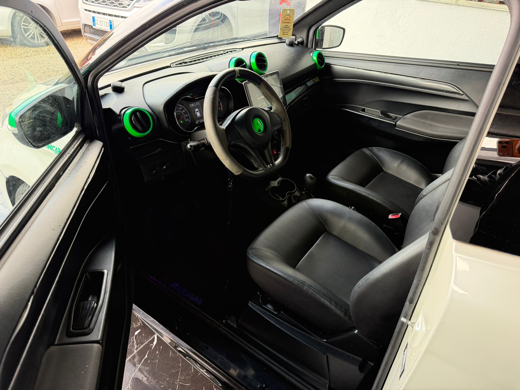 BYD Aixam E-Cupe GTi - Immagine 14