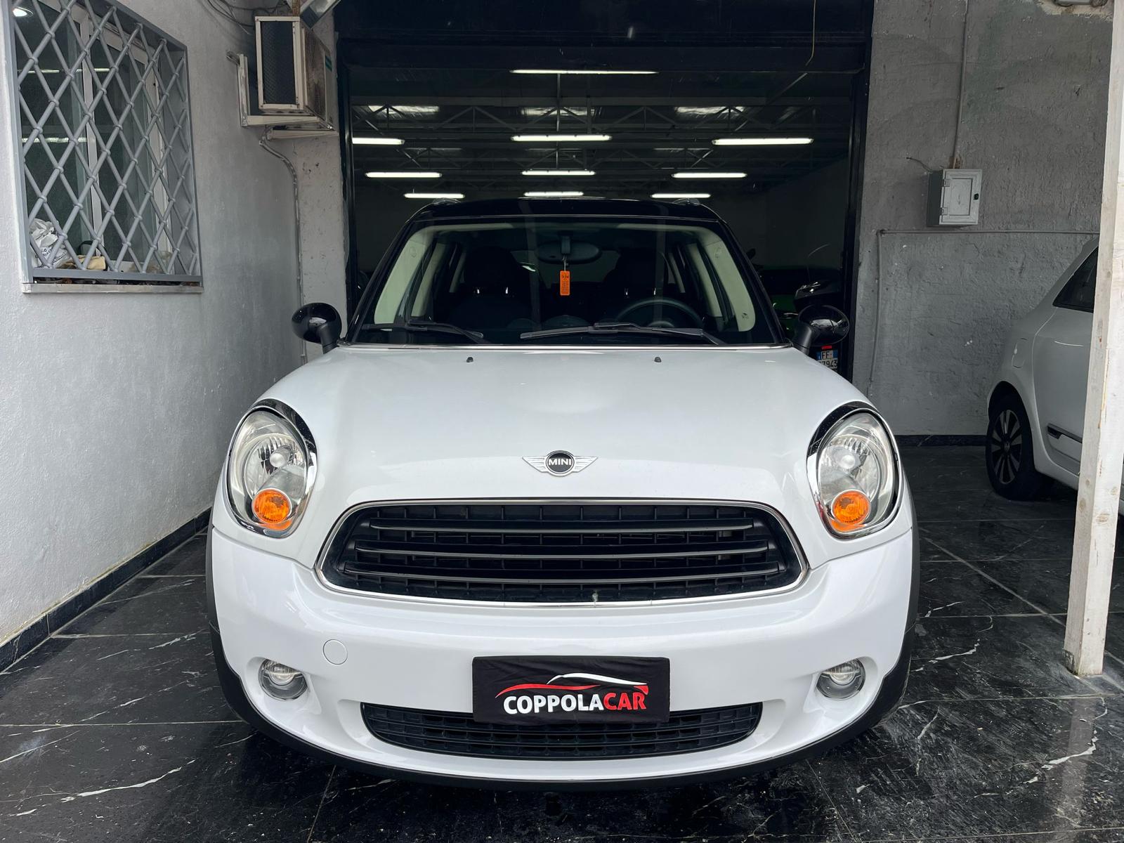 Mini  Cooper D Countryman - Immagine 2