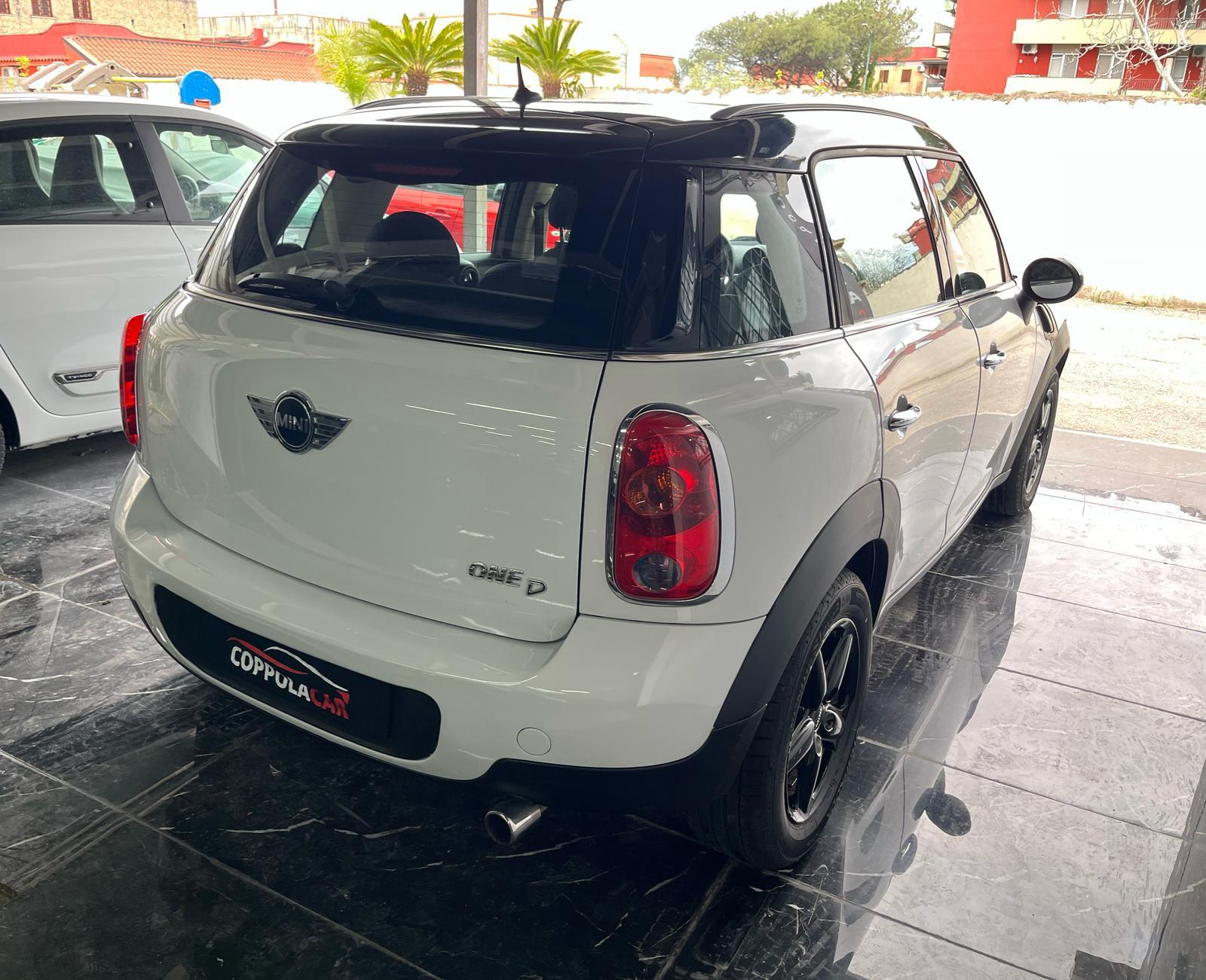 Mini  Cooper D Countryman - Immagine 8