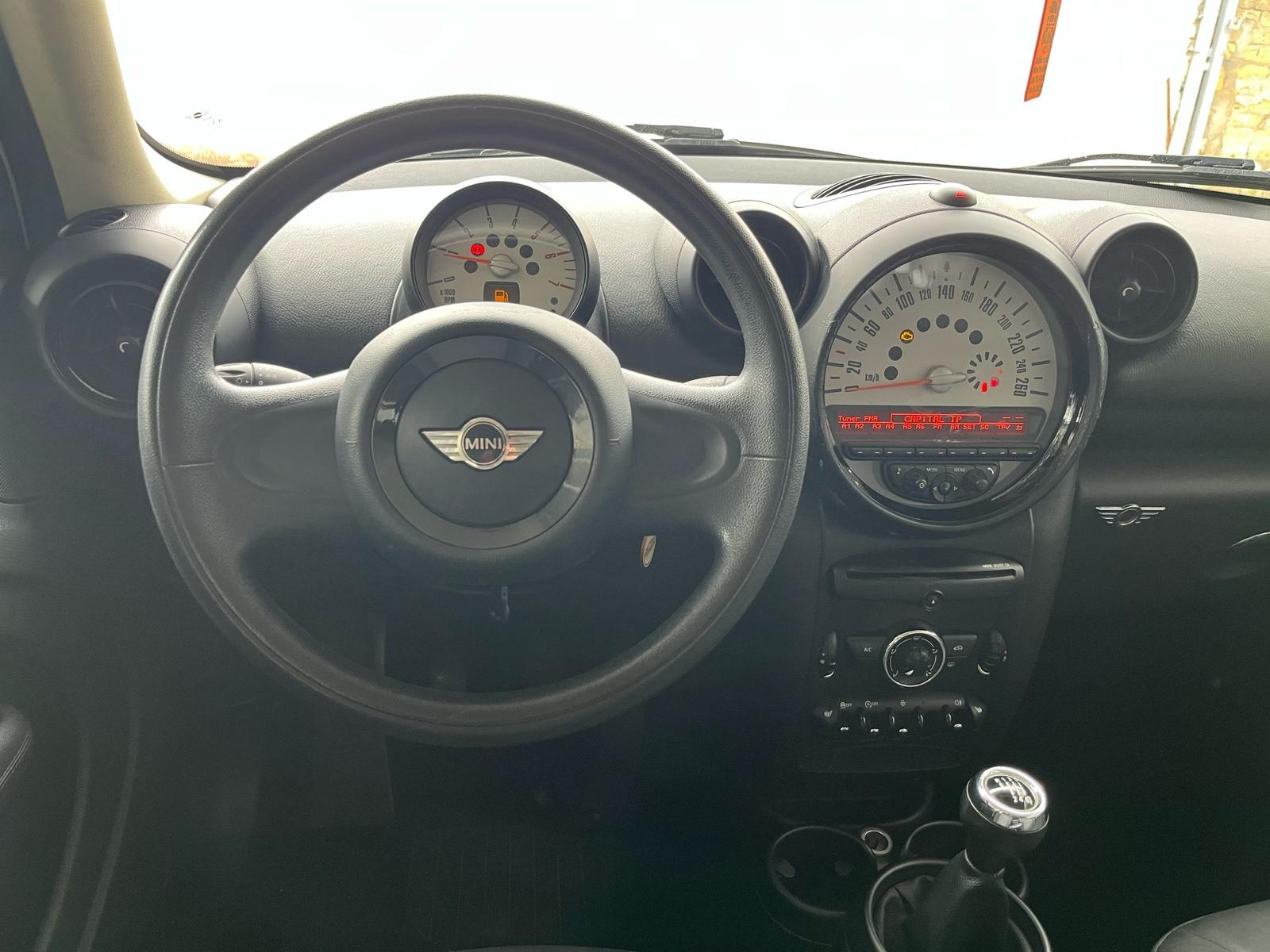 Mini  Cooper D Countryman - Immagine 13