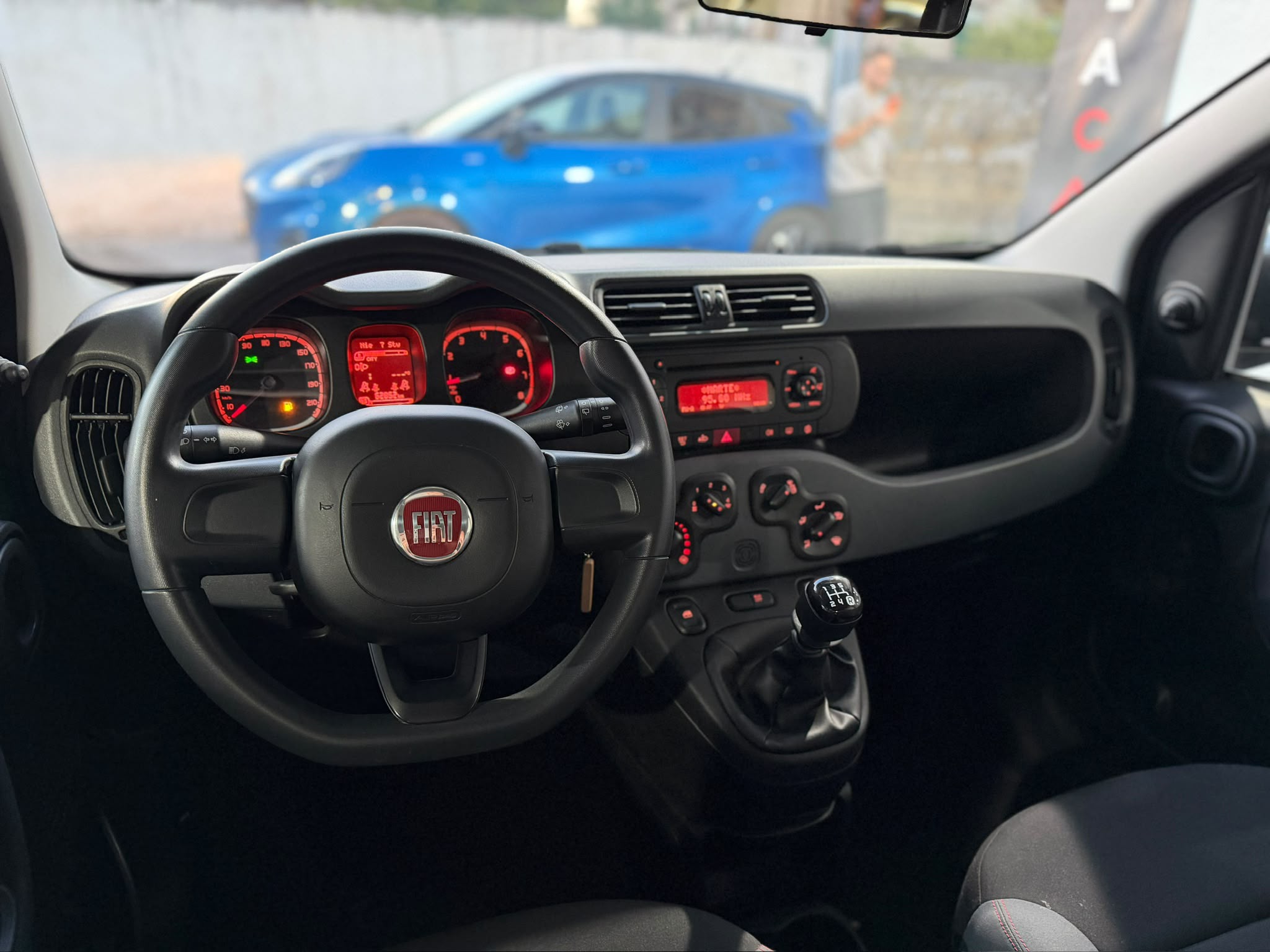 Fiat Panda  1.2 benzina - Immagine 12