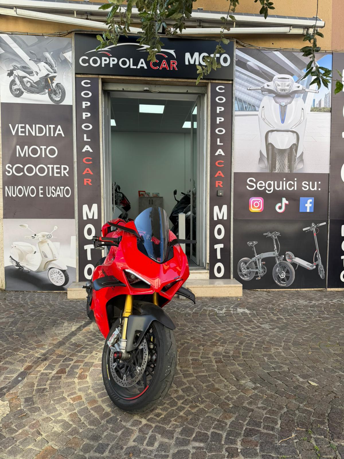 Ducati Panigale  V4 - Immagine 2