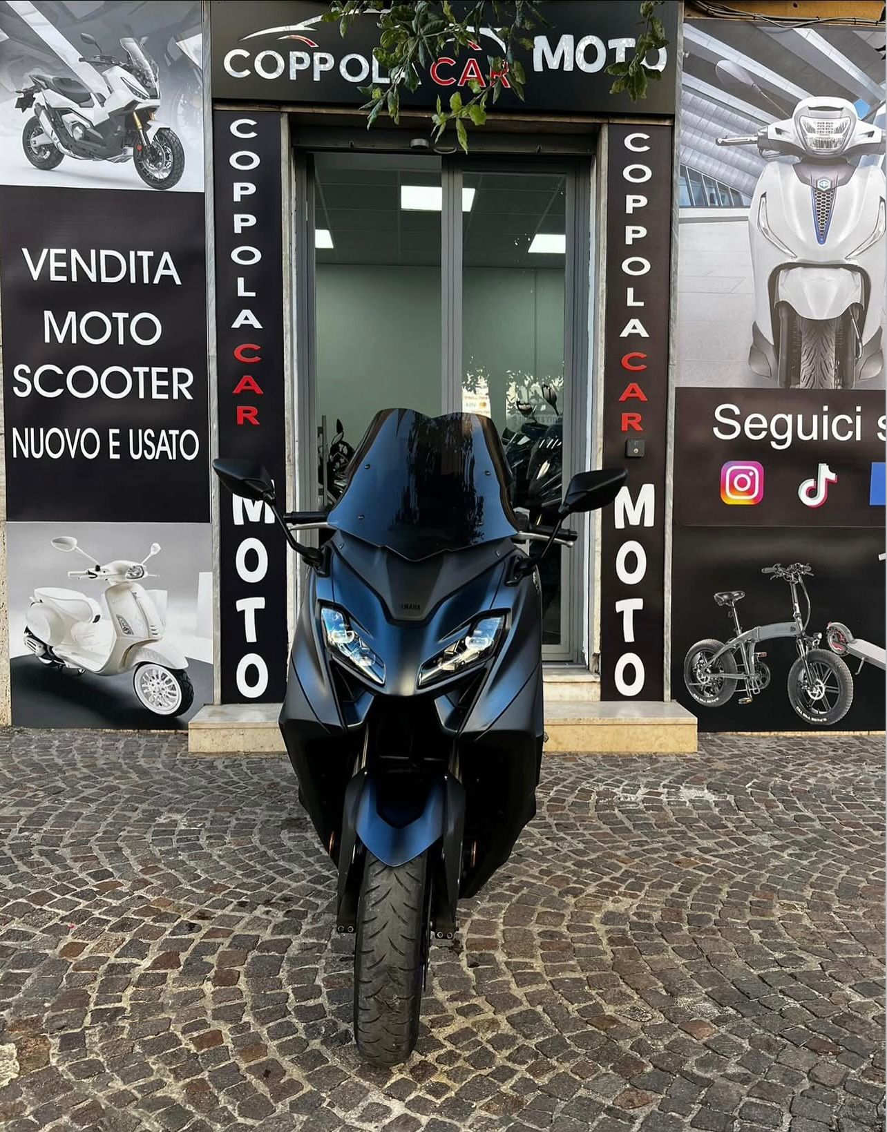 Yamaha Tmax 560 - Immagine 2