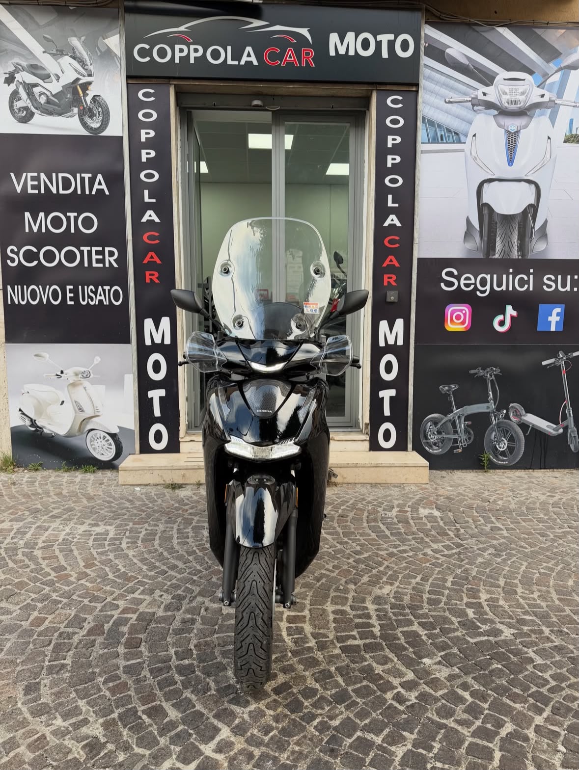 Honda SH350