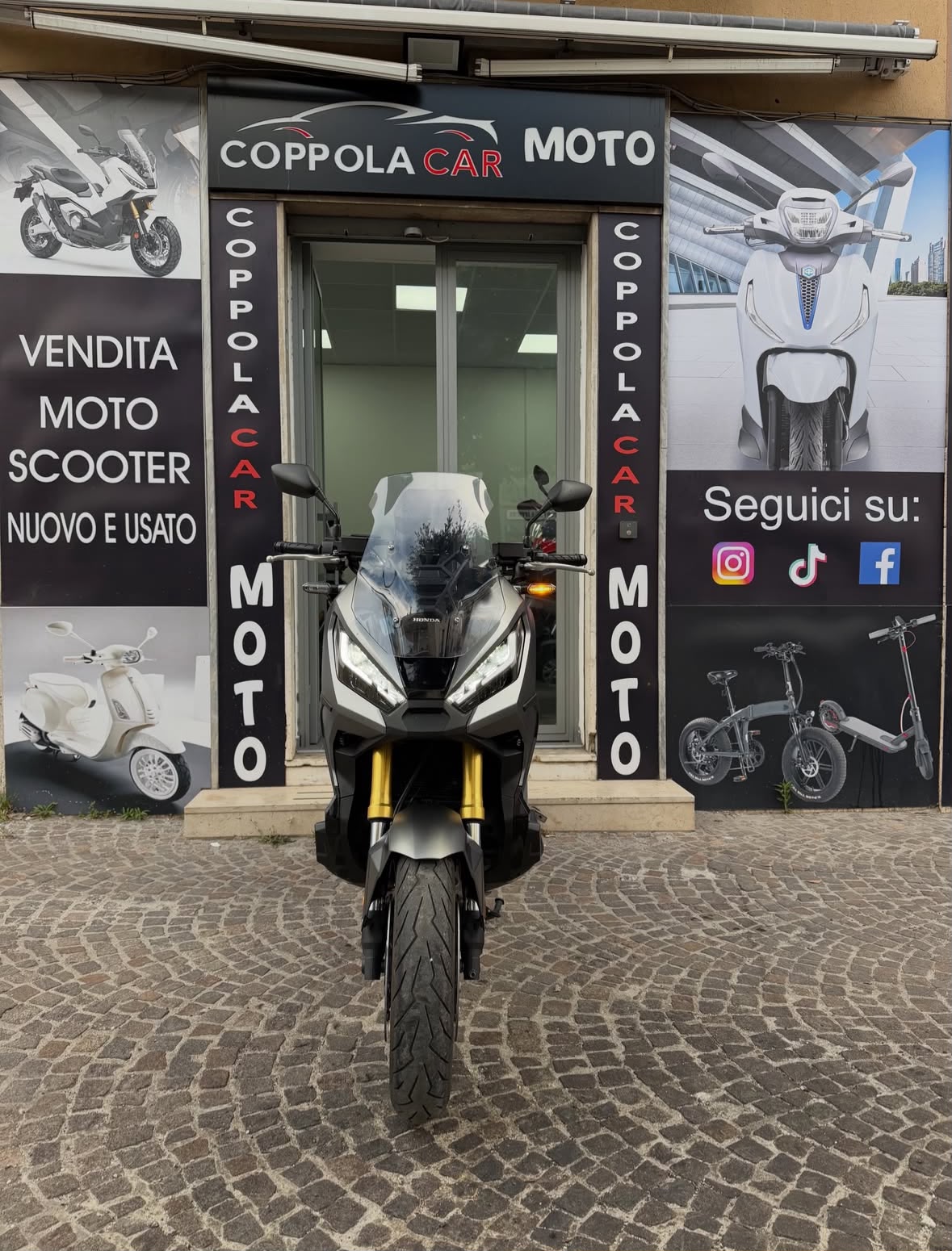 Honda XADV